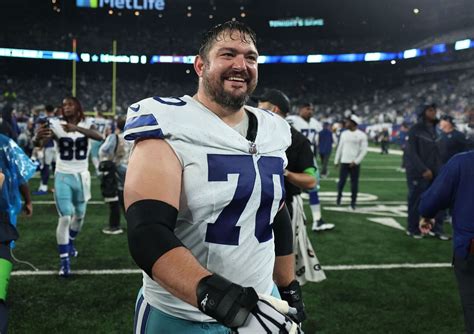 Zack Martin Contract Breakdown History Salary And Bonuses