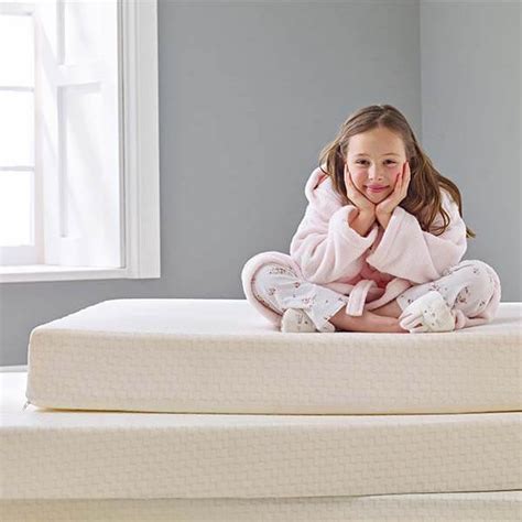 Kids Mattresses | Childrens Mattresses & Protectors | Room to Grow