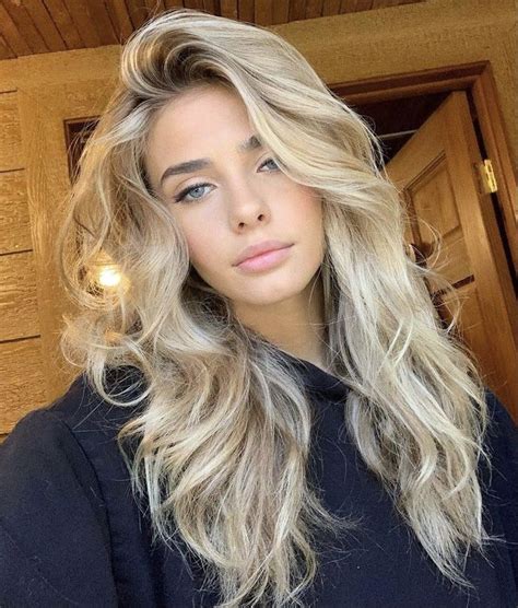 21 Top Hair Trends The Biggest Hairstyle List Of 2021 Ecemella Idées Cheveux Blonds