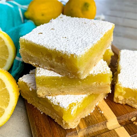 Best Lemon Bars Recipe | Modernmealmakeover.com