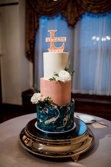 Our Top 10 Wedding Cakes From 2021 Nashville Outdoor Wedding Venue