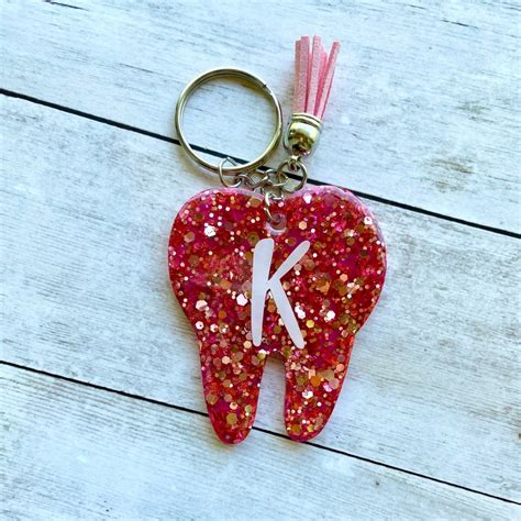 Personalized Resin Tooth Keychain T Dentist Dental Etsy