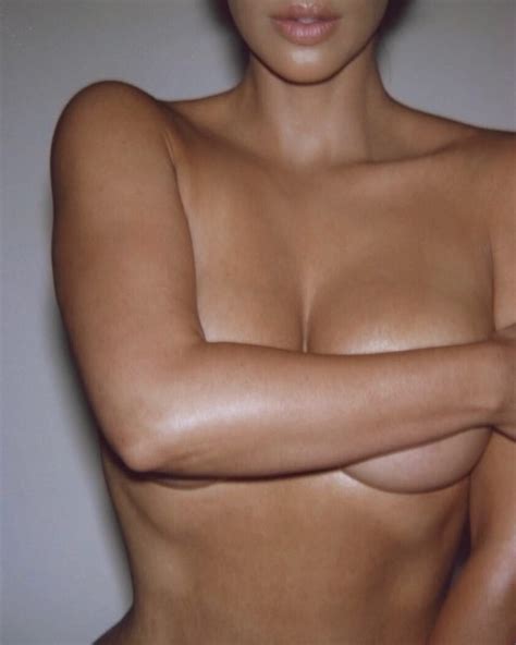 Kim Kardashian Pussy TheFappening