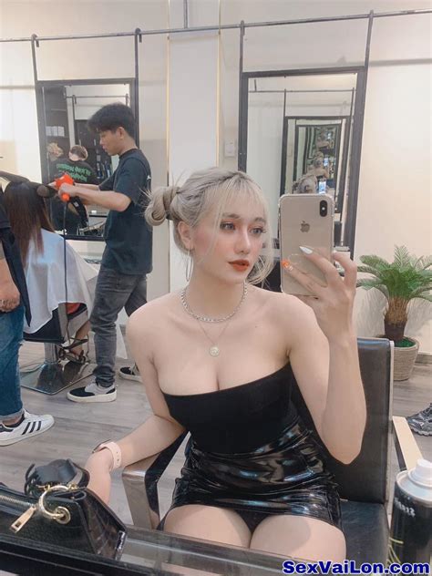 Ảnh sex gái xinh Ngô Hoàng An Thuyên