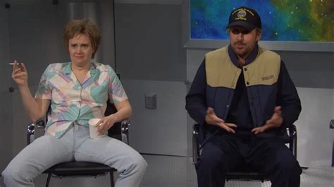 Ryan Gosling Kate Mckinnon Break Character Again While Reprising Alien Abduction Skit On ‘snl’