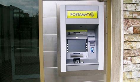 Madone Prelevano Il Bancomat Delle Poste Con Un Escavatore Prima Bergamo