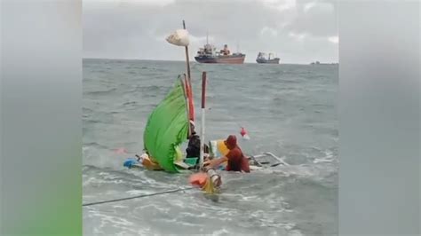 2 Nelayan Barru Terombang Ambing Di Laut Pangkep Usai Dihantam Gelombang