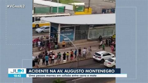 Carro Trafega Na Pista Do BRT E Atinge Moto Na Augusto Montenegro Uma