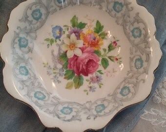 Popular items for royal albert fine bone china on Etsy