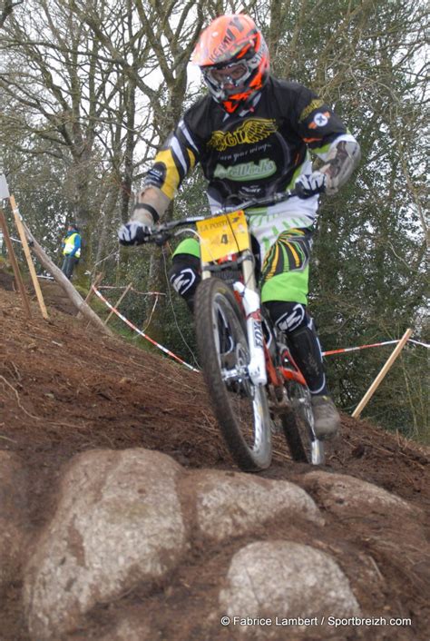 Coupe De Bretagne Vtt Descente Ploeuc Sur Li Badouard Le