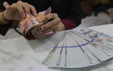 Rupiah Ambrol Ke Rp15 500 Kondisi Terlemah Dalam 2 5 Tahun Terakhir