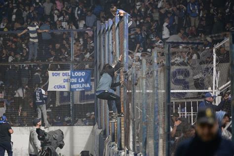 La Plata El Eterno Retorno De La Maldita Polic A Bonaerense