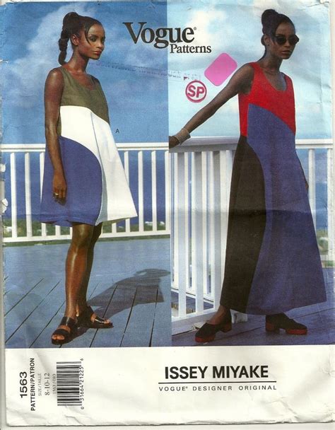 Vogue Designer Original Sewing Pattern 1563 Issey Miyake Dress Size 8