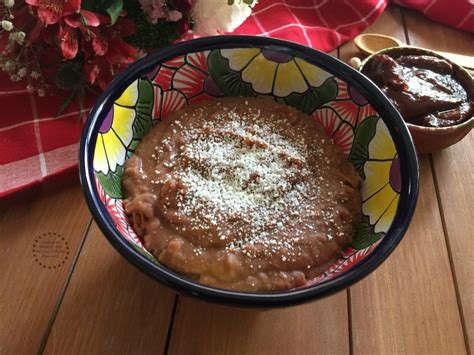 Frijoles Refritos Con Queso