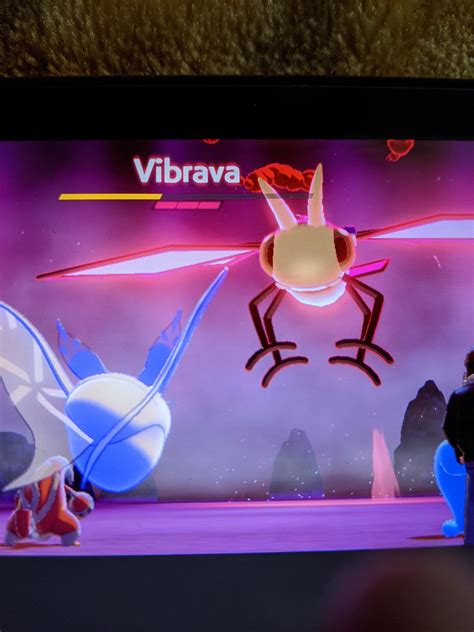 Shiny Vibrava