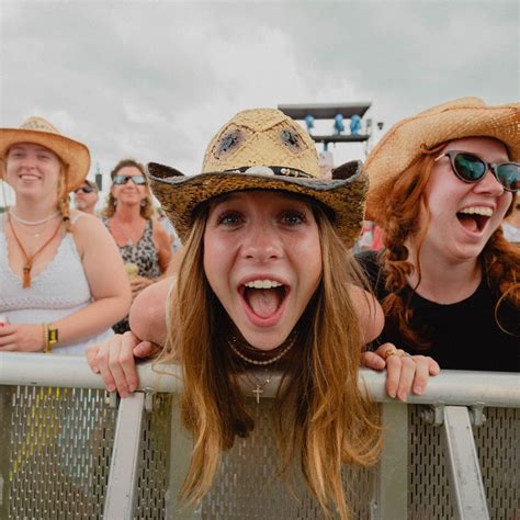 Lineup - St. Pete Country Fest