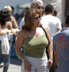 Giant Breats Huge Gams ZB Porn