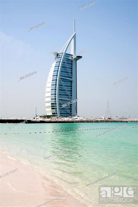 Burj Al Arab luxury hotel on Jumeirah Beach, Dubai, United Arab ...