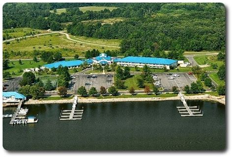 Rend Lake Resort near Ina, IL