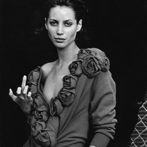 Hot Christy Turlington Photos Will Make Your Day Better ThBlog
