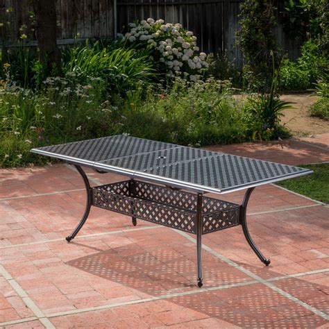 Abigail Outdoor Expandable Rectangular Dining Table