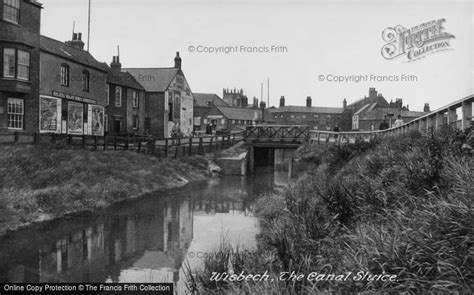 Photo of Wisbech, Canal Sluice c.1923 - Francis Frith