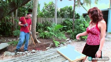 Thanks To Her Daughter Desi S Getting Ass Fucked Desi Foxx