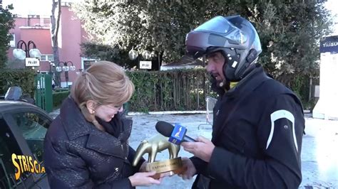 Anche Milly Carlucci Si Becca Il Tapiro Su Mariotto Approfondiremo