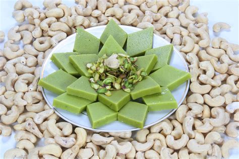 kaju pista katli kaka halwai