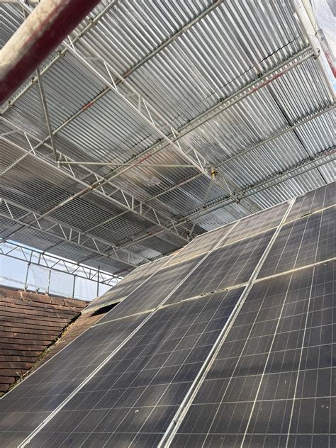 Drivers are reacting to woolley edge services wakefield prices 23