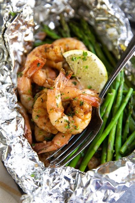 Cajun Shrimp Foil Packets Oven And Grill The Forked Spoon