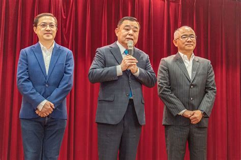 桃市議會國民黨團總召交接 張市長期許良好府會關係推進市政