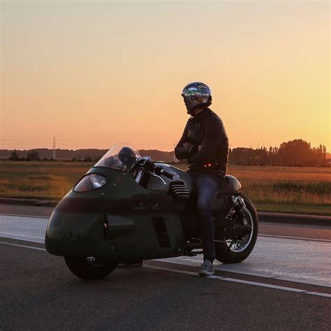 Vanguard Moto Guzzi V Gannet Design