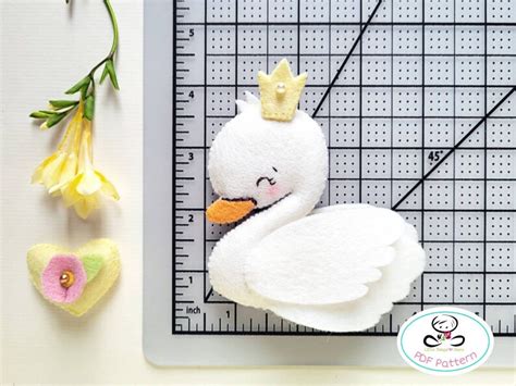 Little Swan Pdf Sewing Pattern Diy Felt Swan Toy Pattern Etsy