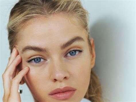 Stella Maxwell Bikini Pics Celebs In Bikinis