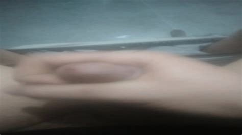 بيلعب في زبه و بتاعه كبير بيقطع اي كس He Plays With His Penis And His Big Dick Cuts Any Pussy