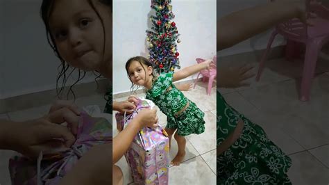 Ganhei Um Presente Do Papai Noel YouTube