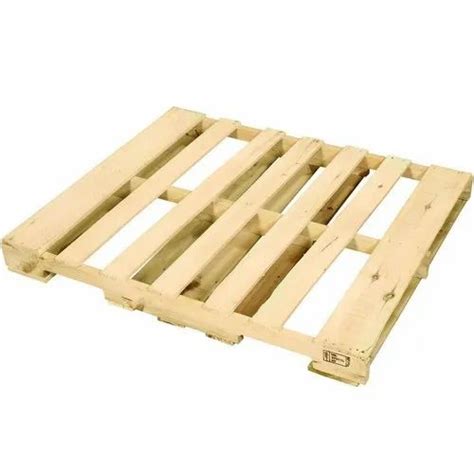 Rectangular Brown Heat Treated Wooden Pallet For Shipping Capacity