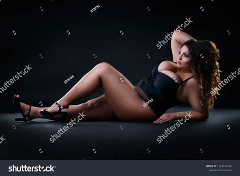 7 936 Plus Size Model Lingerie Images Stock Photos Vectors Shutterstock