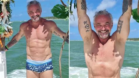 Aos 55 Anos Mateus Carrieri Ostenta Corpão Em Fotos De Sunga E