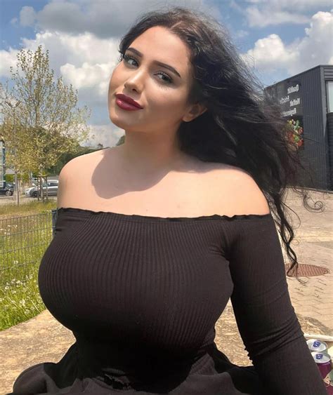 She Got Huge Mommy Milkers Nudes 2busty2hide NUDE PICS ORG