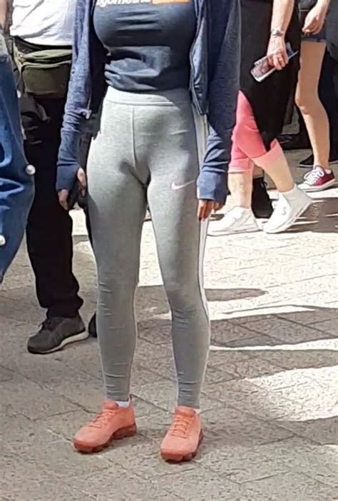 Porn Image Nice Camel Toe In Leggings