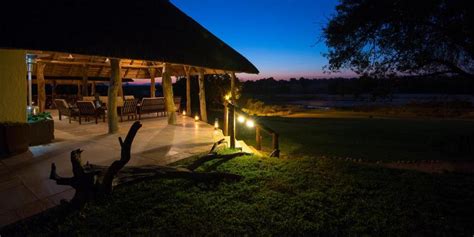 Inyati Game Lodge - Sabi Sand | Safari Guide Africa