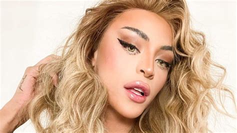 De fio dental Pabllo Vittar mostra evolução do corpo em selfie veja foto