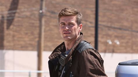 Chicago Fire Temporada El Destino De Sam Carver Revelado En El Set