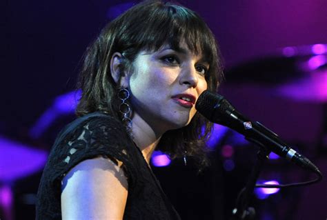 Norah Jones And Her Mother