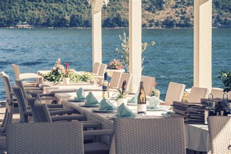 Restaurant on sea shore stock image. Image of adriatic - 109448825