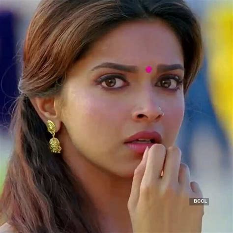 Chennai Express Deepika Hot