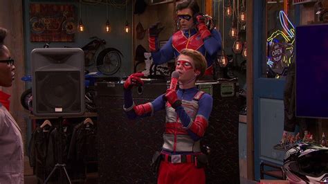 Henry Danger S02e01 Dr Minyak Und Der Beat The Beat Goes On Fernsehserien De