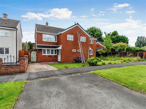 3 Bed Semi Detached House For Sale In Braemar Road Norton Canes